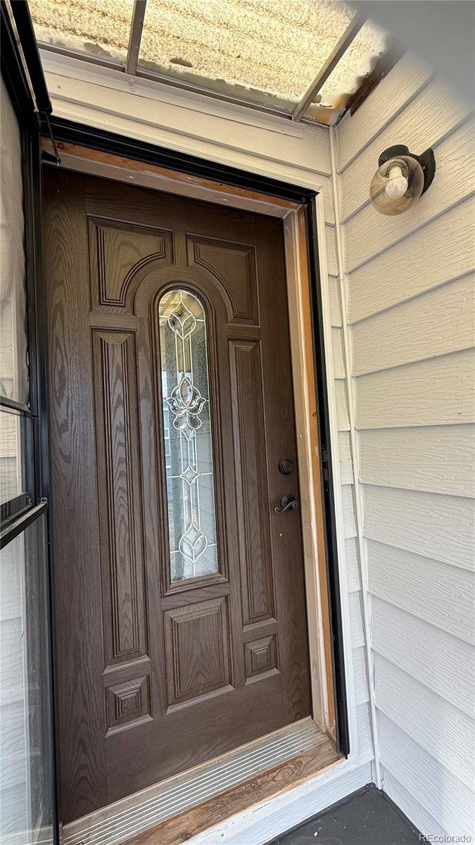 Denver, CO 80221,5030 Beach CT