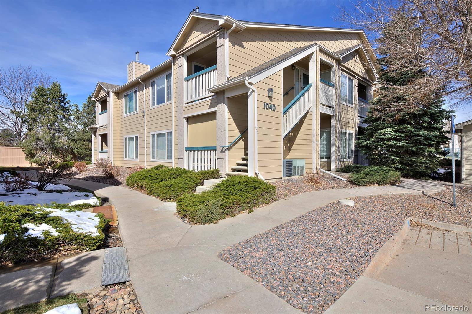 Broomfield, CO 80020,1040 Opal ST #204