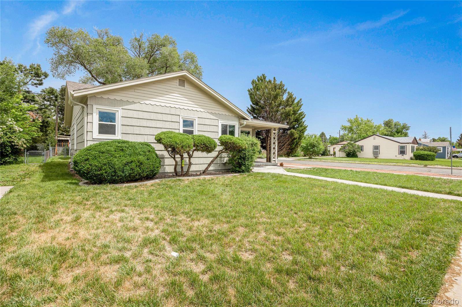 Colorado Springs, CO 80907,2203 N Wahsatch AVE