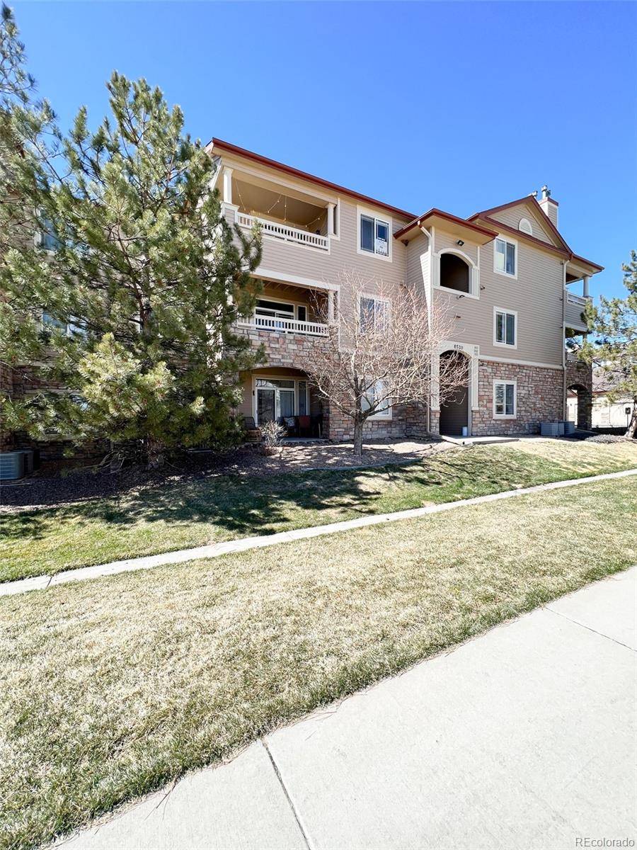 Littleton, CO 80128,8520 S Holland LN #304