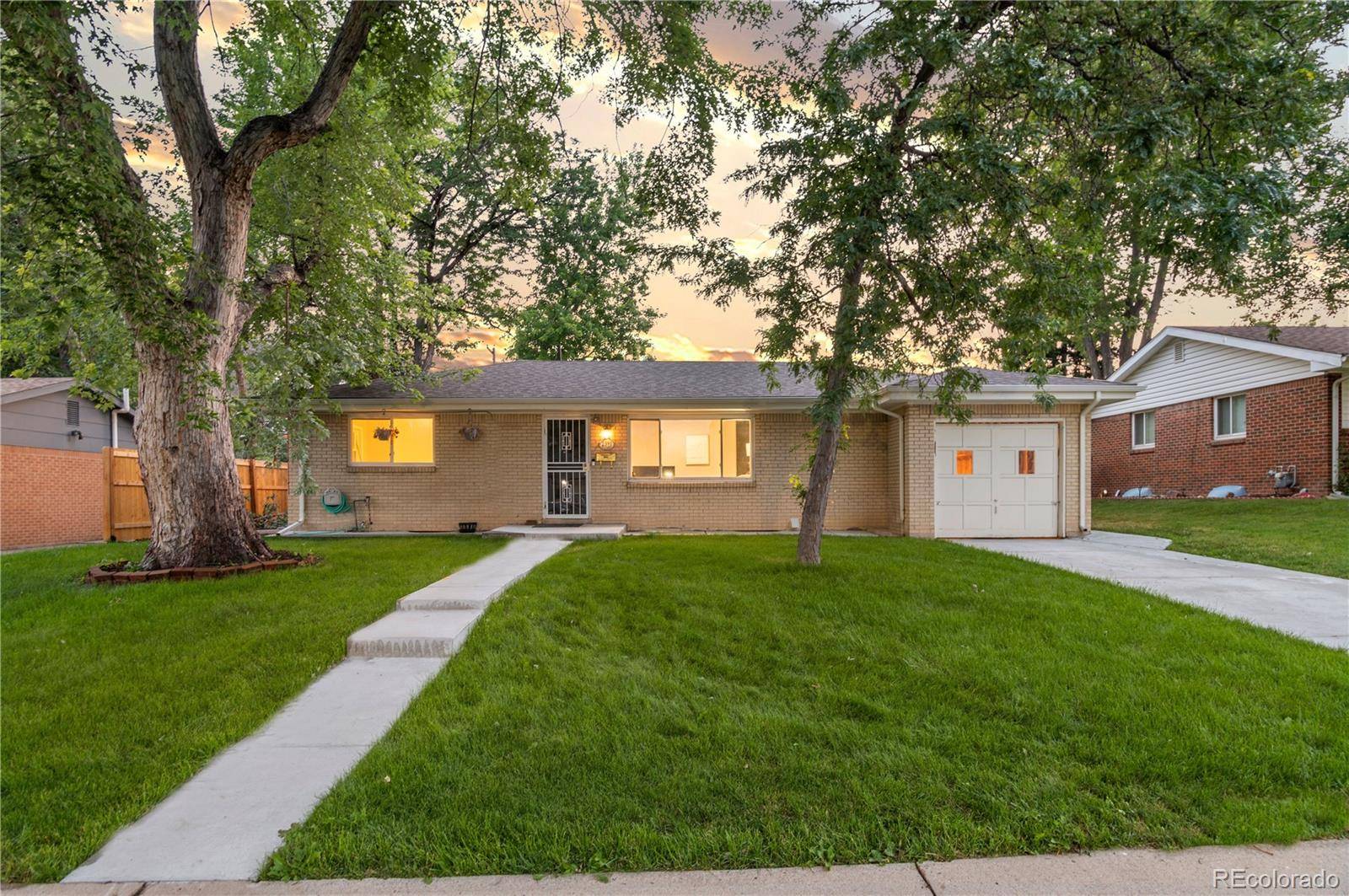 Denver, CO 80219,2391 S Quitman ST