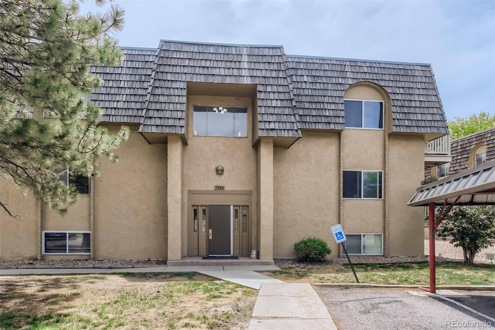 Denver, CO 80237,7395 E Quincy AVE #306