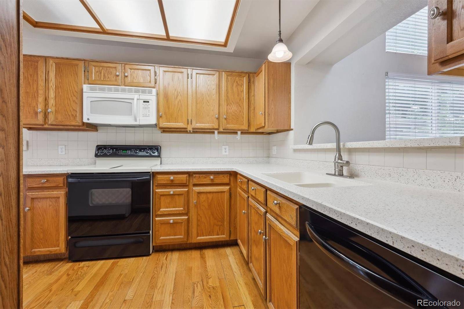 Highlands Ranch, CO 80126,8563 Redstone ST