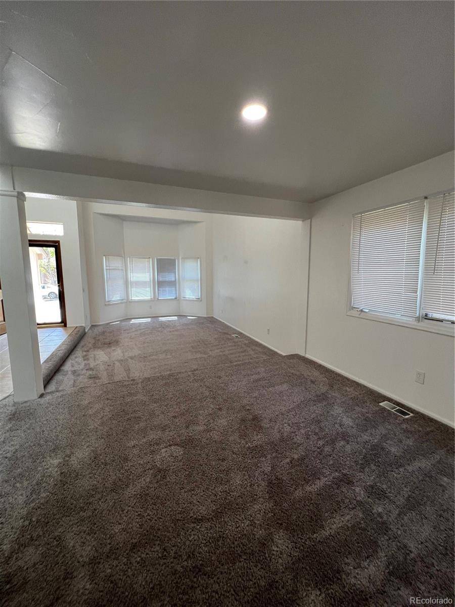 Aurora, CO 80013,15983 E Loyola DR
