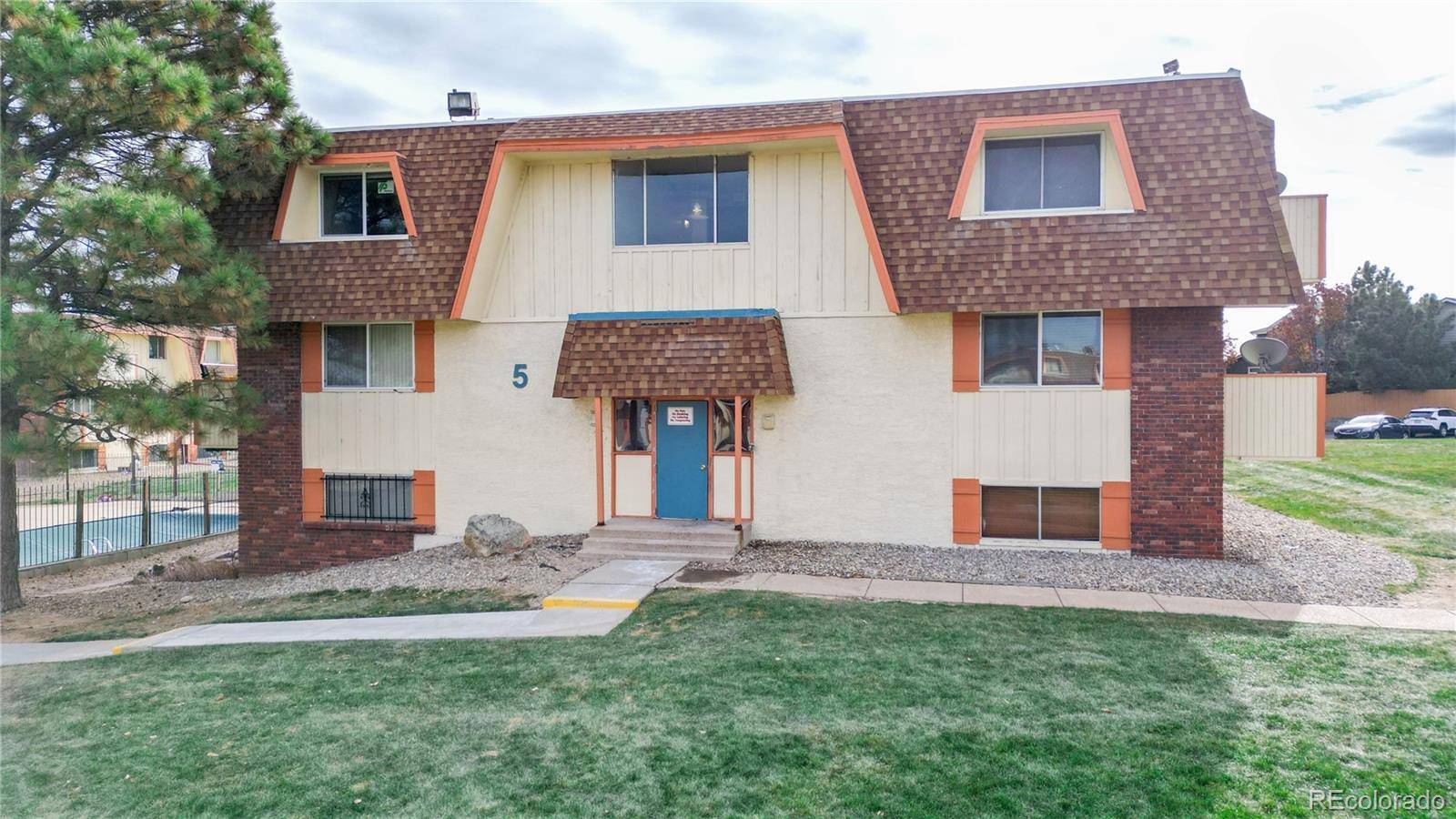 Thornton, CO 80260,10211 Ura LN #302