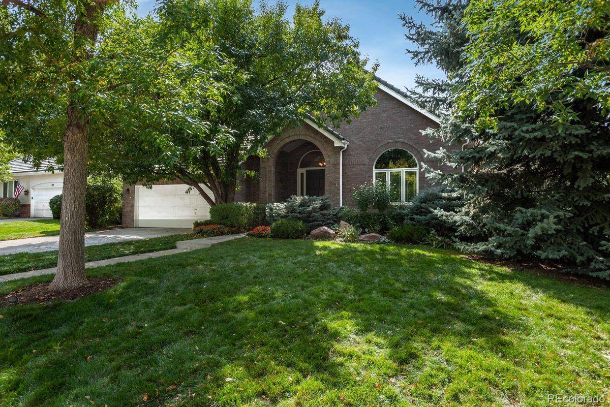 Littleton, CO 80121,122 Silver Fox DR