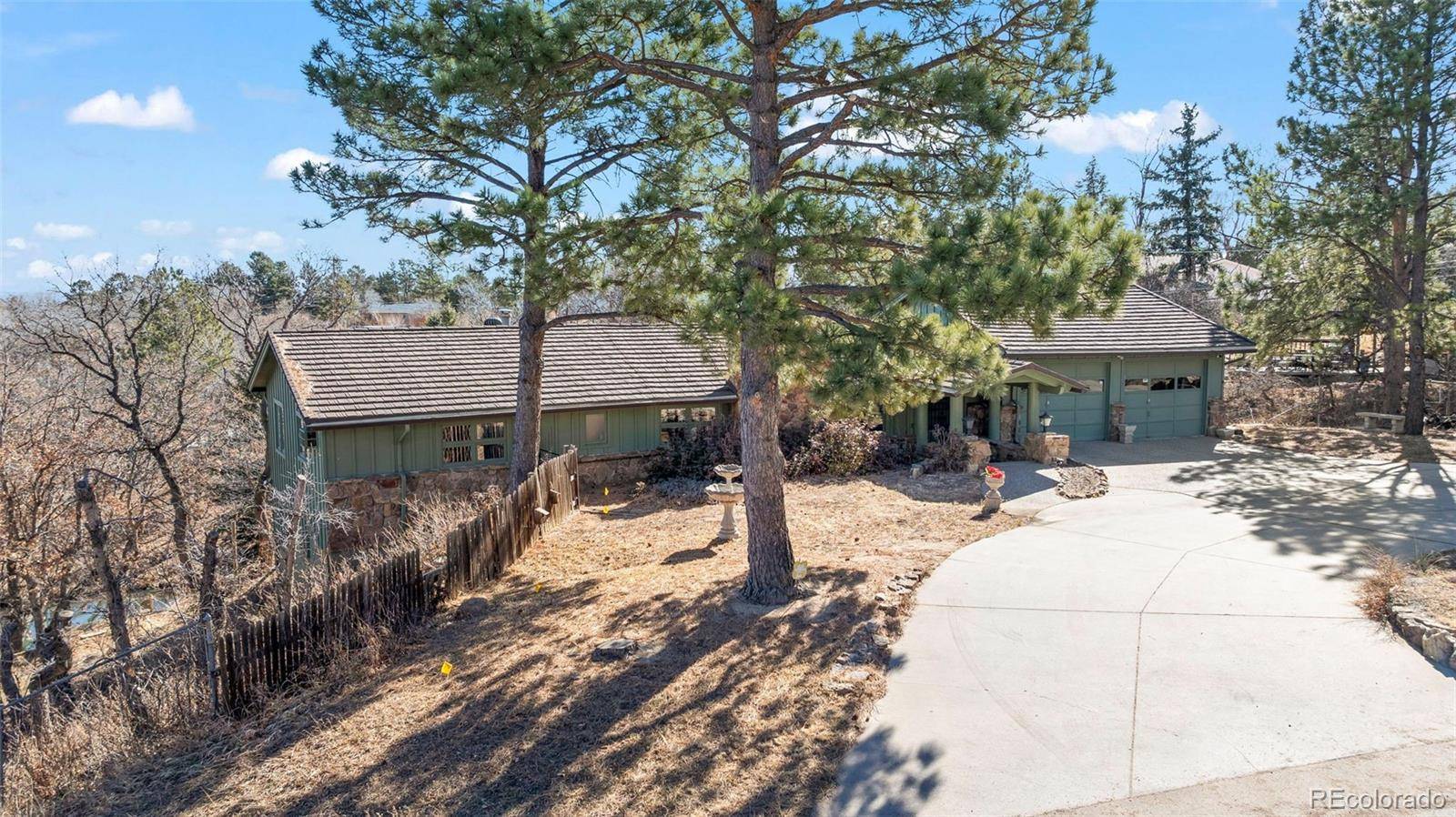 Colorado Springs, CO 80906,709 Cresta RD