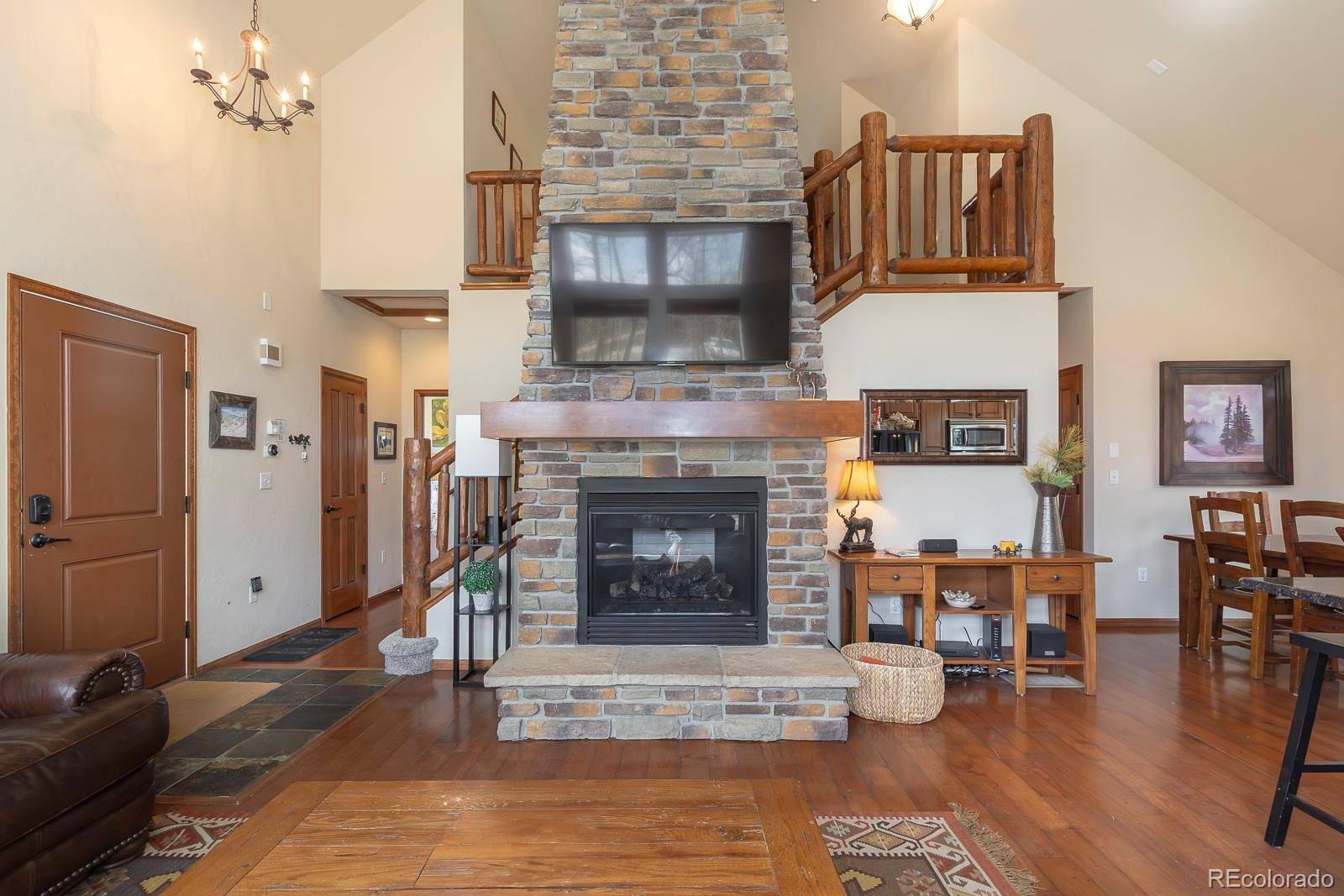 Granby, CO 80446,108 Deer Track CT