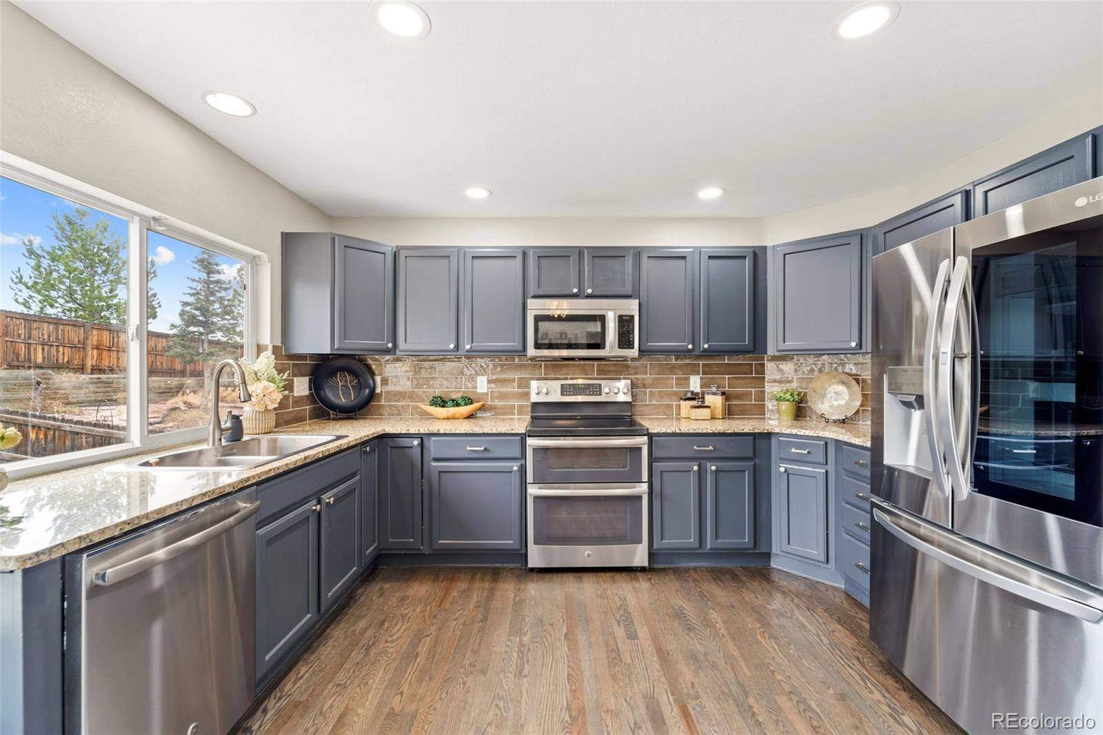 Castle Pines, CO 80108,1232 Berganot TRL