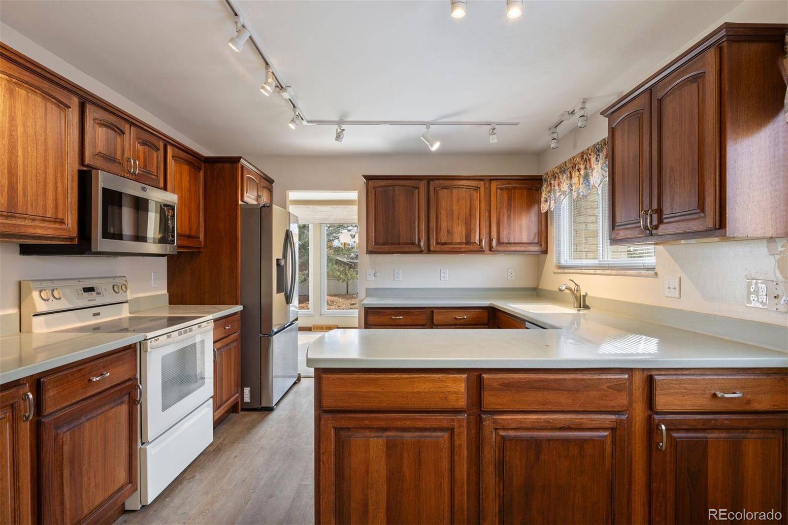 Aurora, CO 80014,2594 S Lima WAY