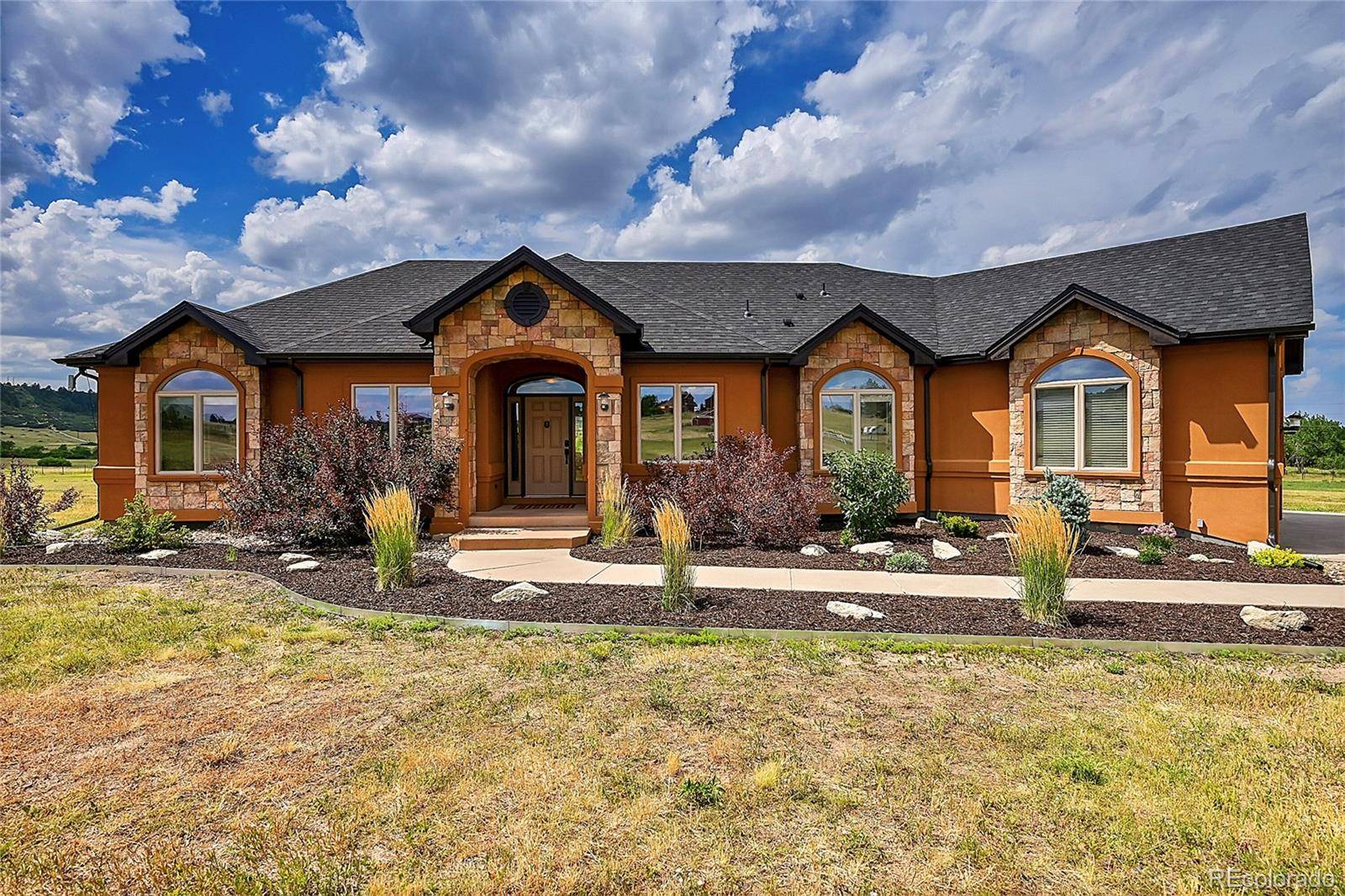 Franktown, CO 80116,1685 Castlewood DR