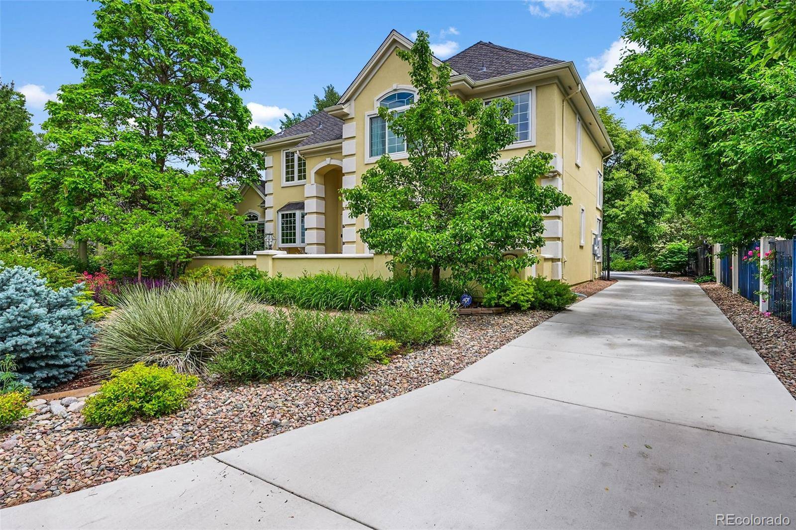 Denver, CO 80231,1564 S Uinta WAY