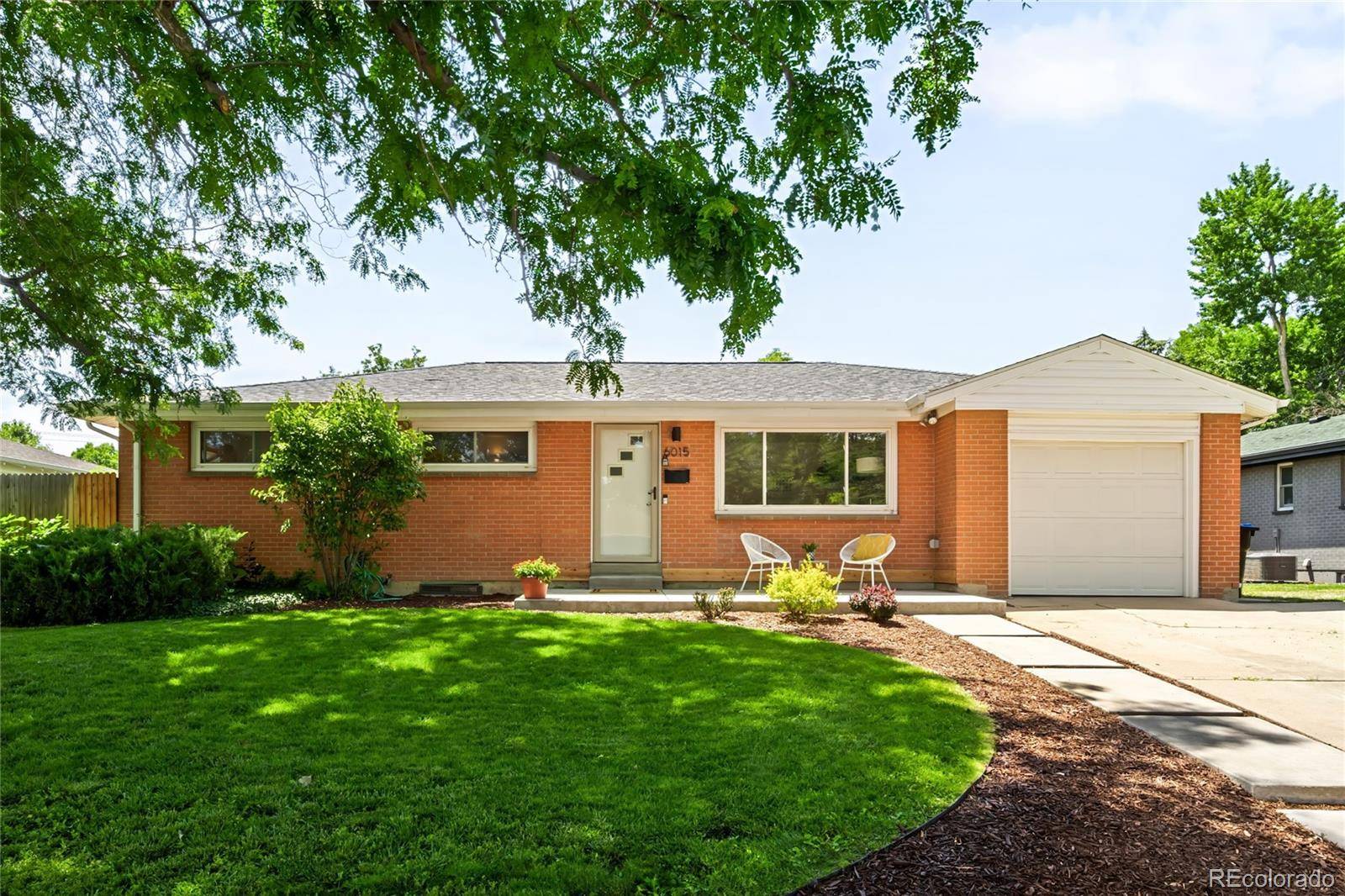 Arvada, CO 80004,6015 Everett ST