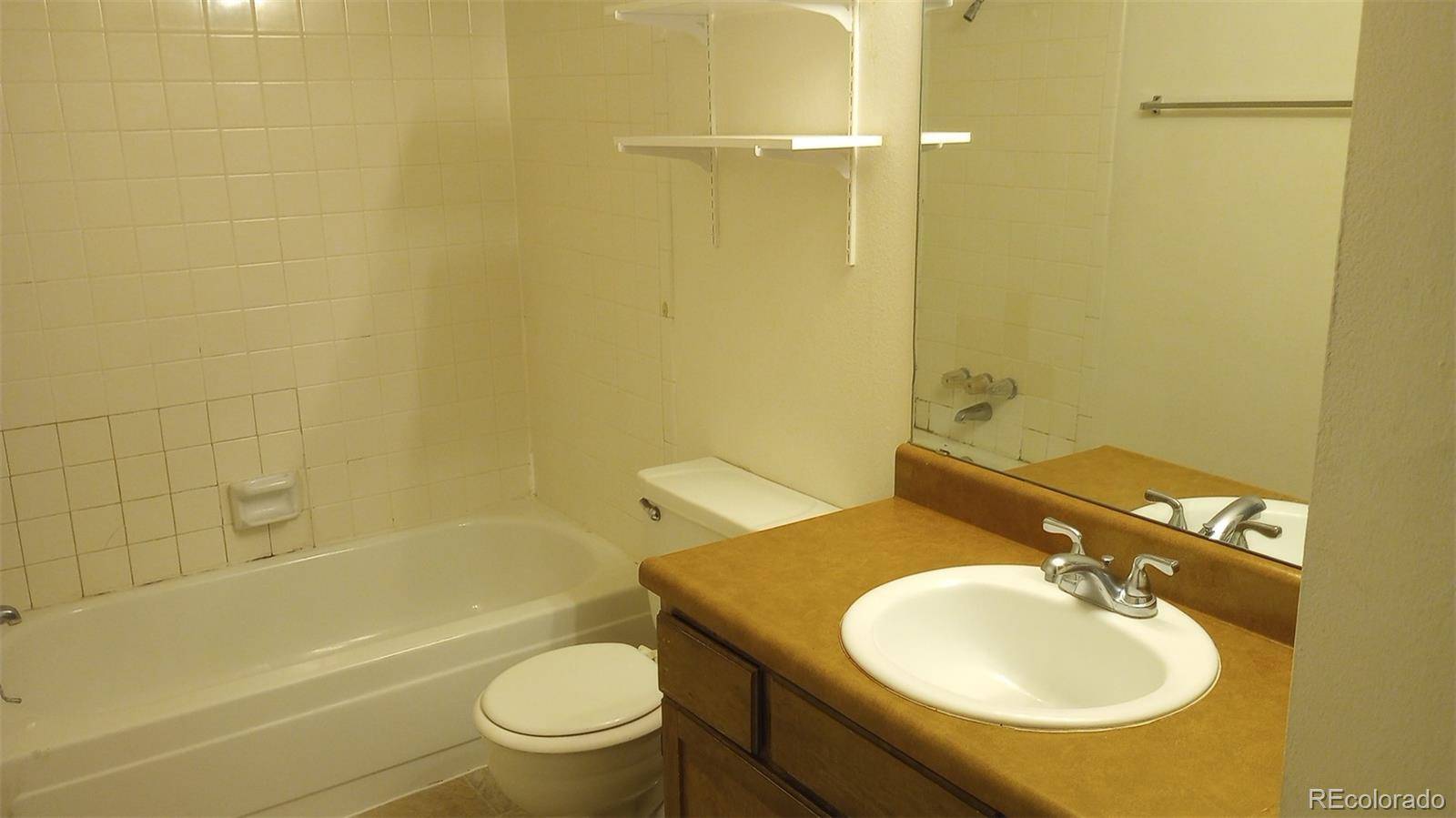 Aurora, CO 80011,14806 E 2nd Ave AVE #105G