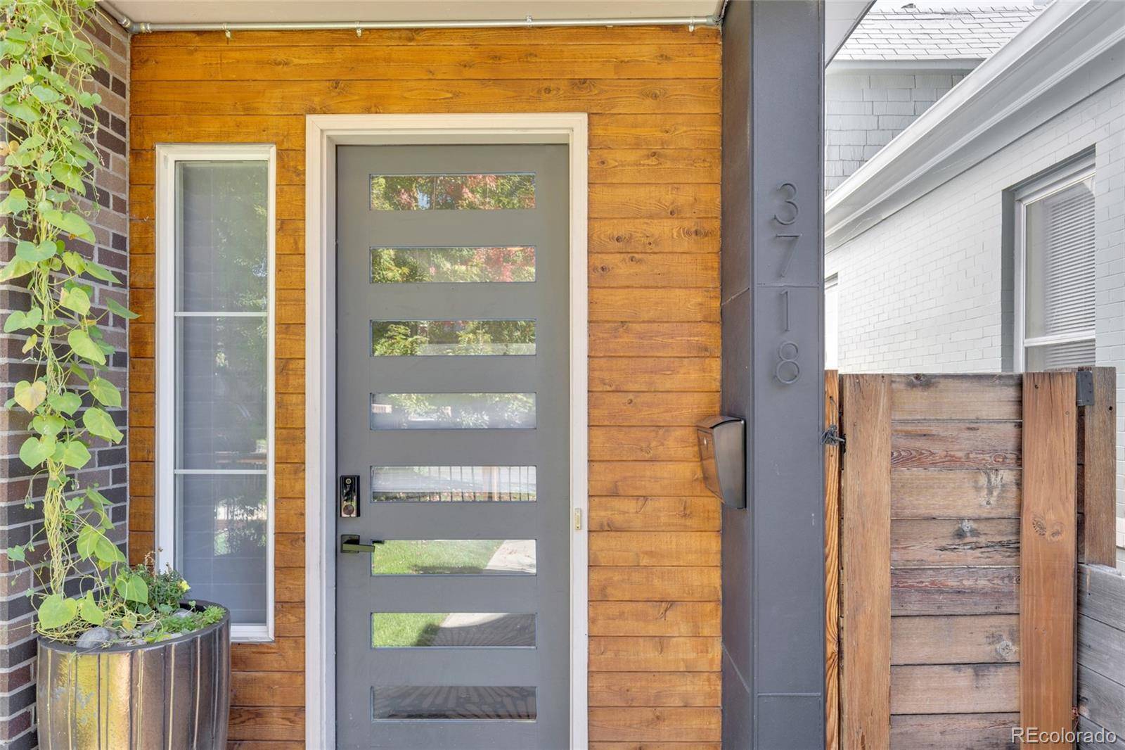 Denver, CO 80211,3718 Mariposa ST