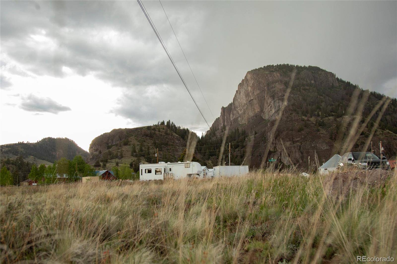 Creede, CO 81130,438 Spruce DR