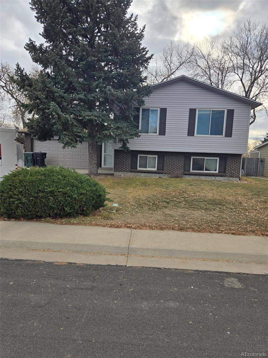 Thornton, CO 80233,11318 Clermont DR