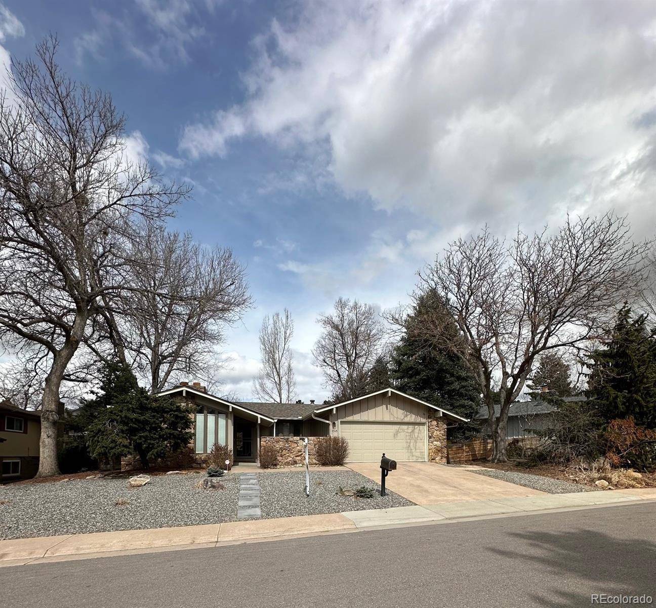 Denver, CO 80237,8745 E Bellewood PL