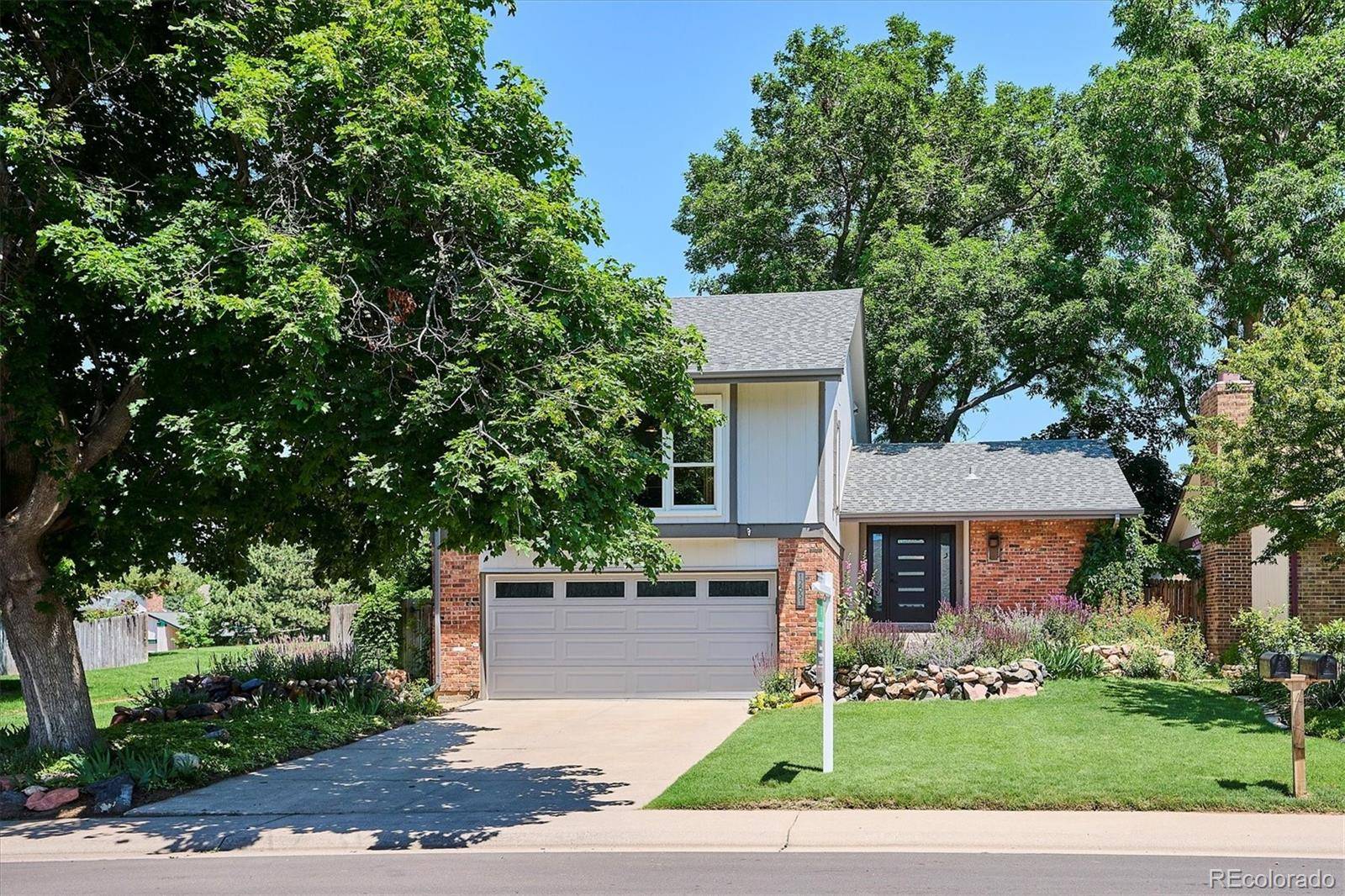 Aurora, CO 80014,12651 E Bates CIR
