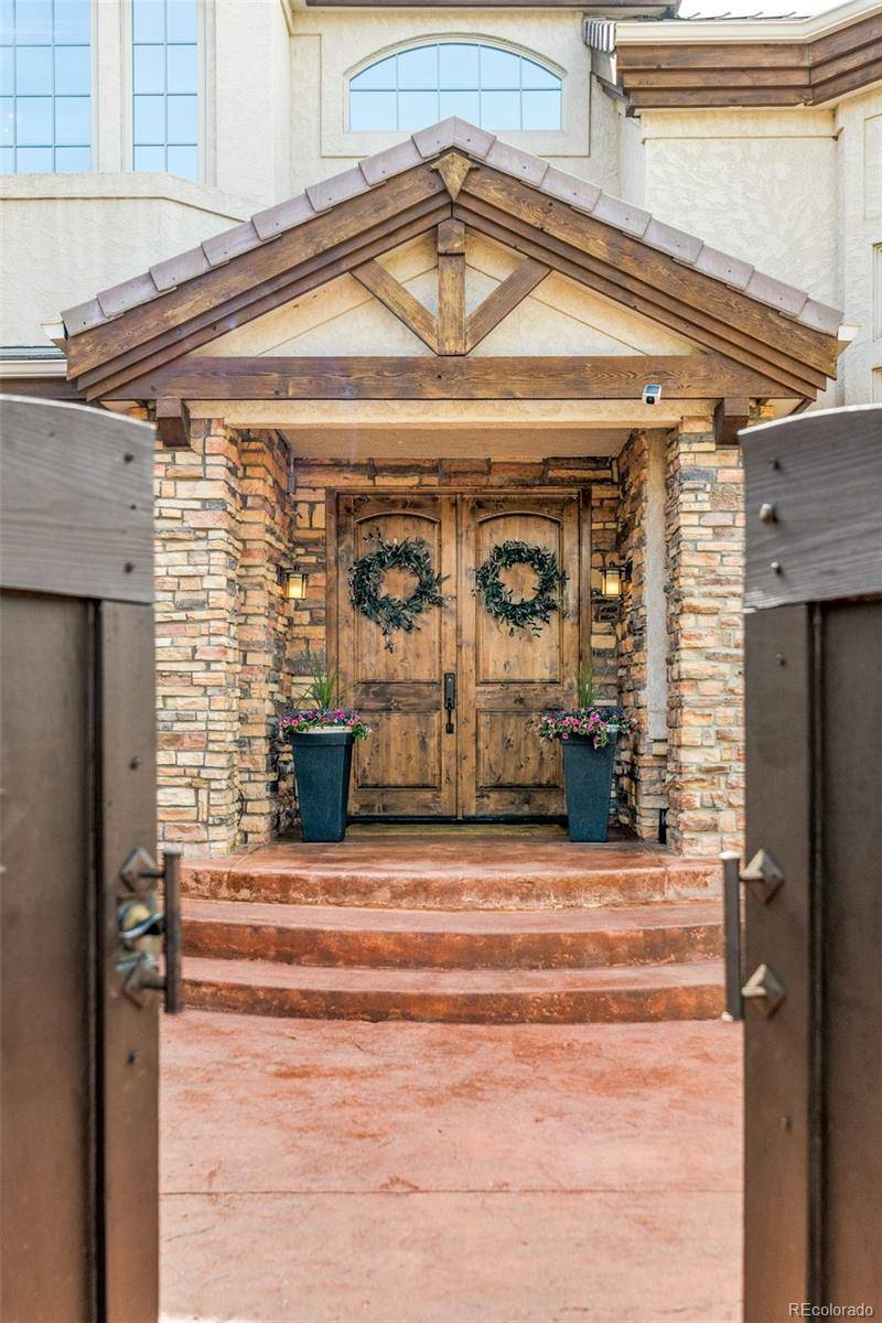 Denver, CO 80230,155 S Poplar ST