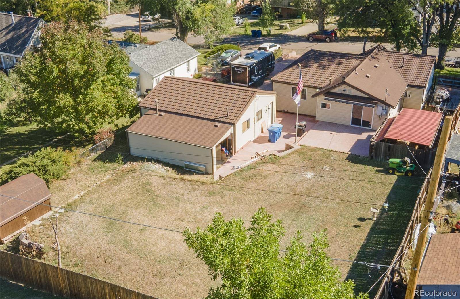 Lakewood, CO 80401,905 Van Gordon ST
