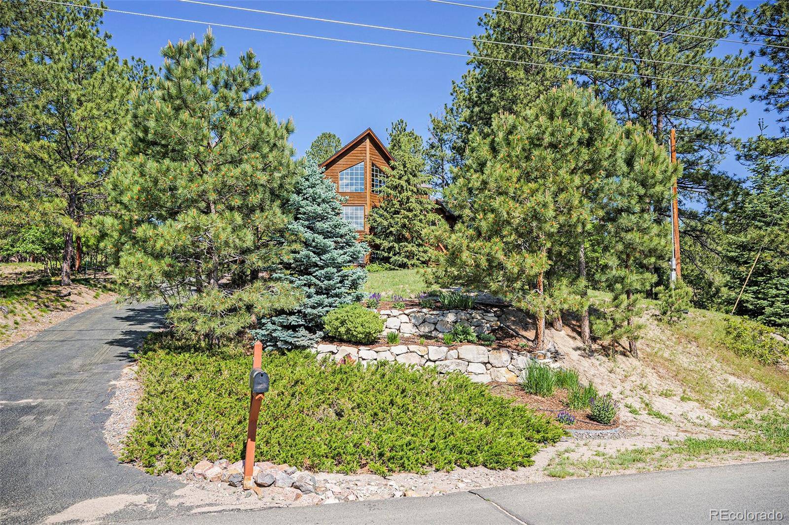 Larkspur, CO 80118,533 Tenderfoot DR