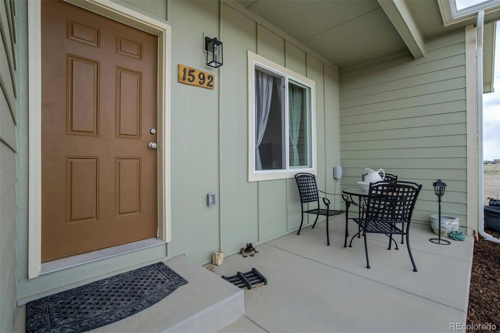 Pueblo, CO 81007,1592 Hogan PL