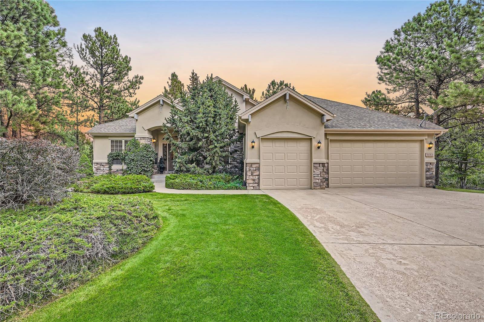 Larkspur, CO 80118,7454 Cameron DR