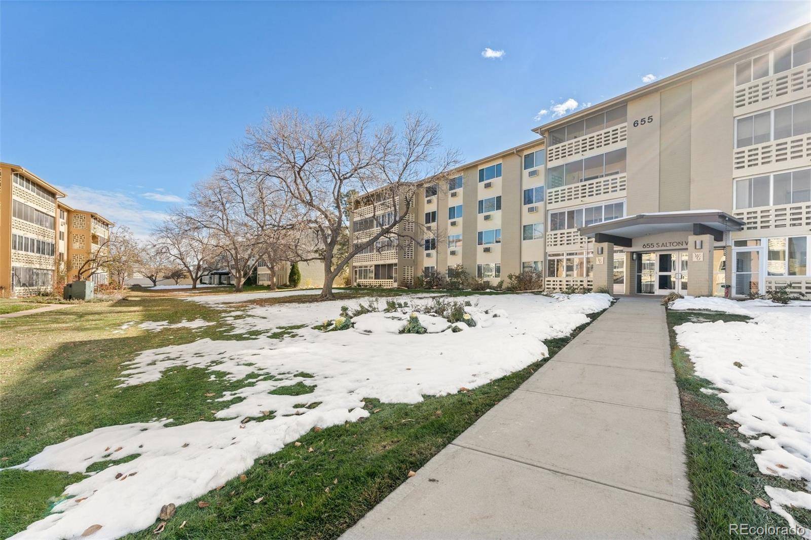 Denver, CO 80247,655 S Alton WAY #5A