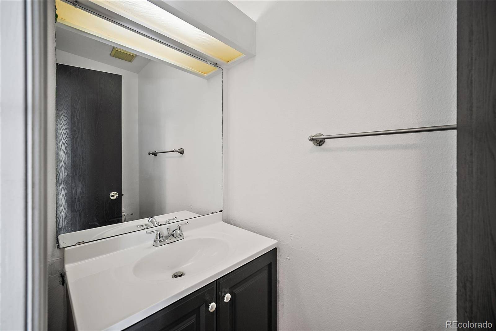 Aurora, CO 80012,11608 E Cedar AVE