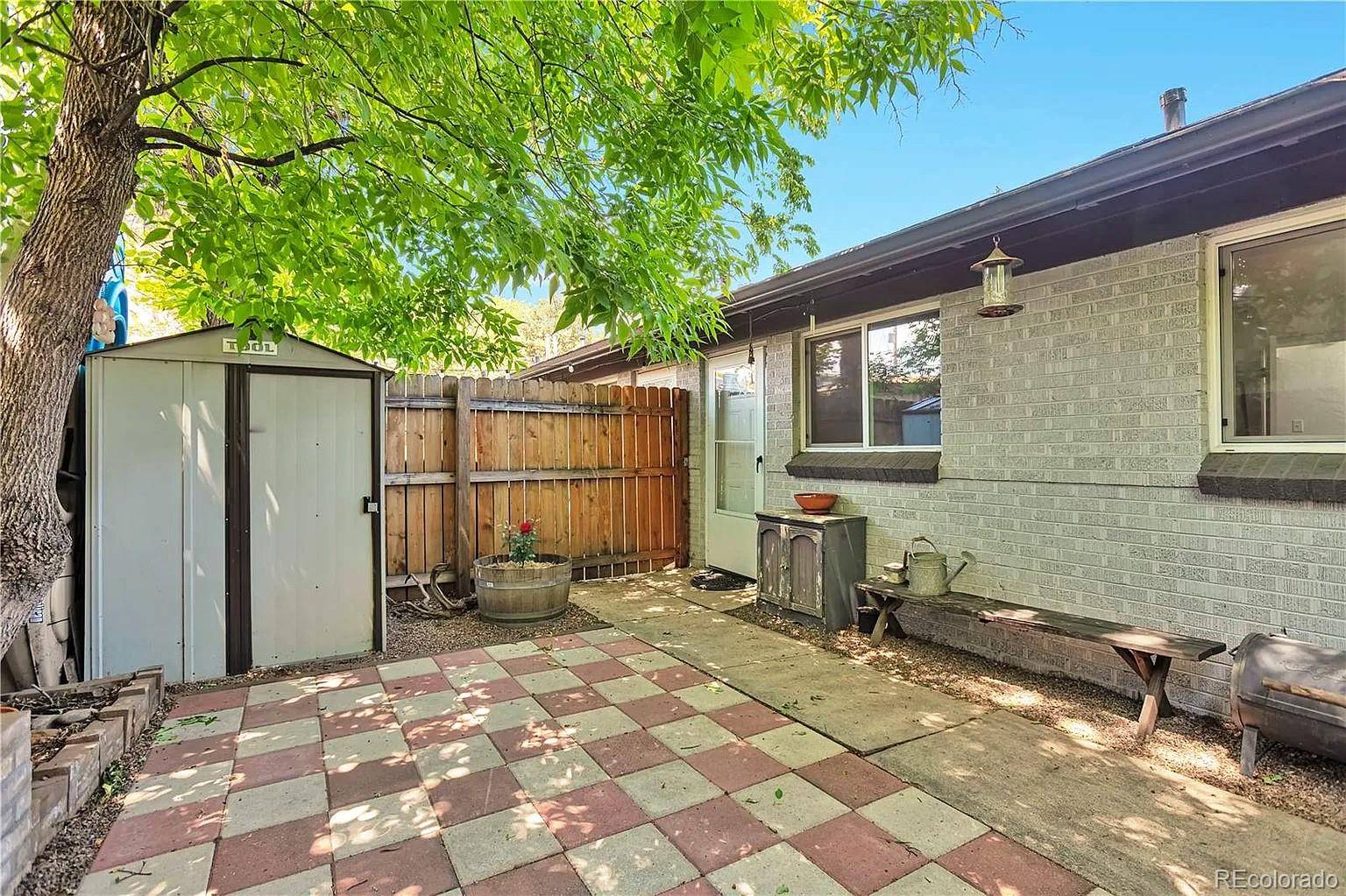 Denver, CO 80205,2955 N Gilpin ST