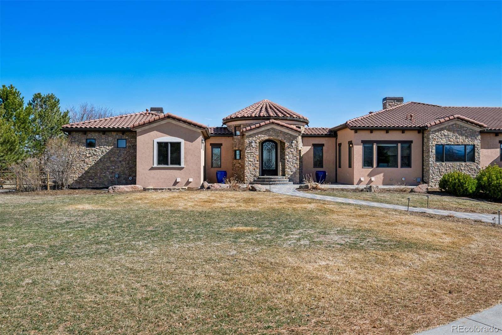Berthoud, CO 80513,2102 Shoreside DR
