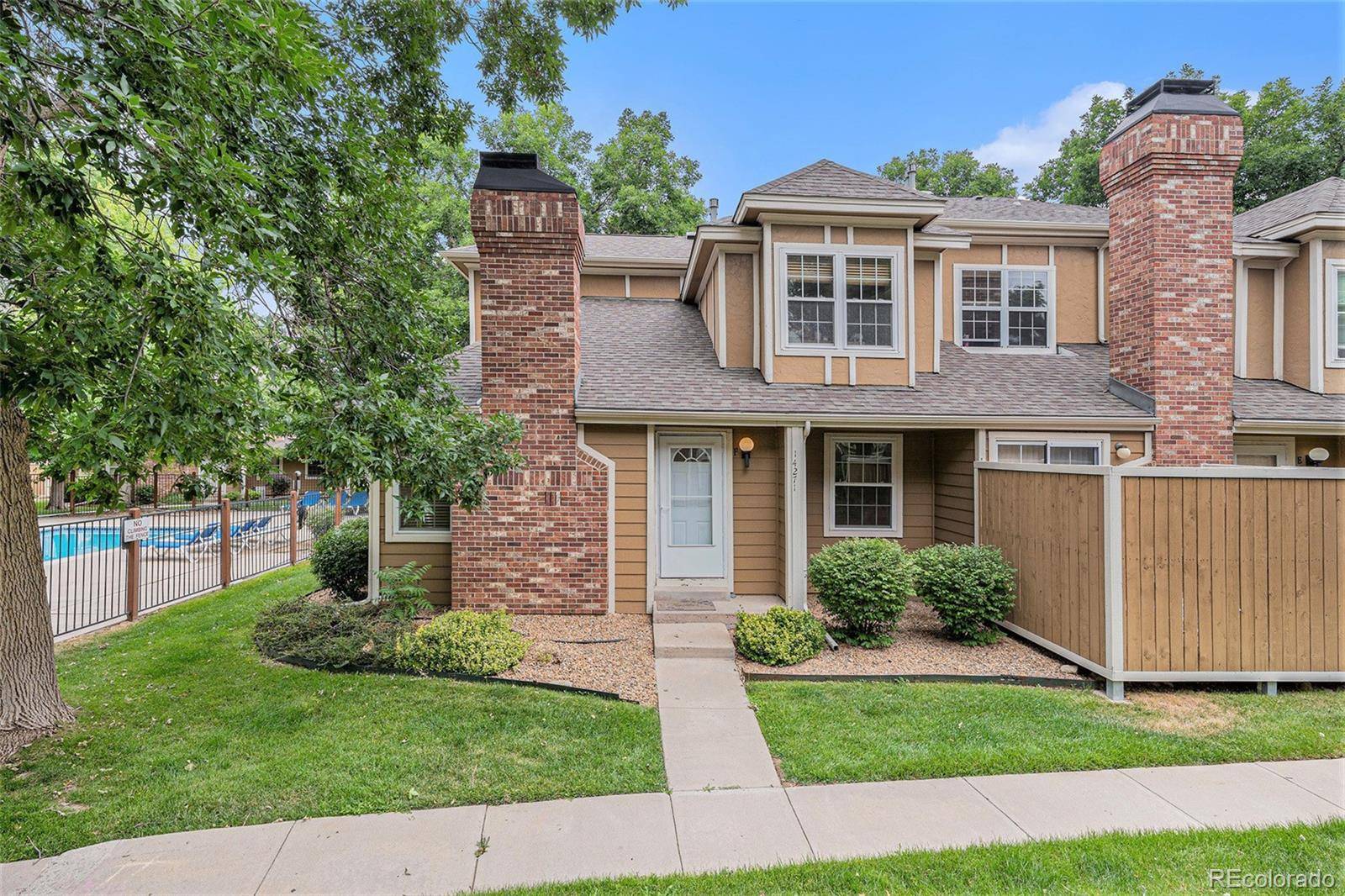 Aurora, CO 80014,14271 E Dickinson DR #F