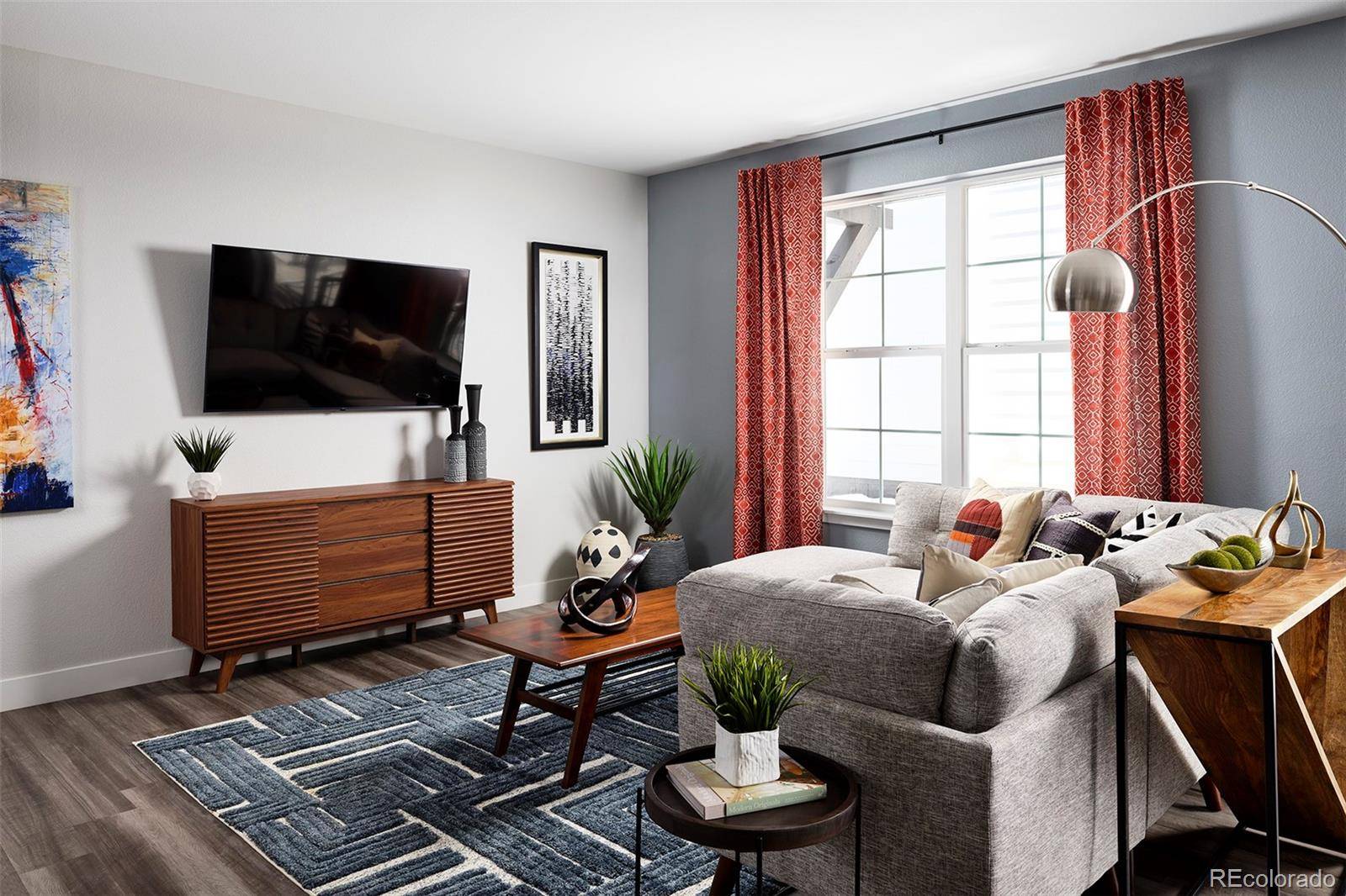 Berthoud, CO 80513,229 E 4th ST