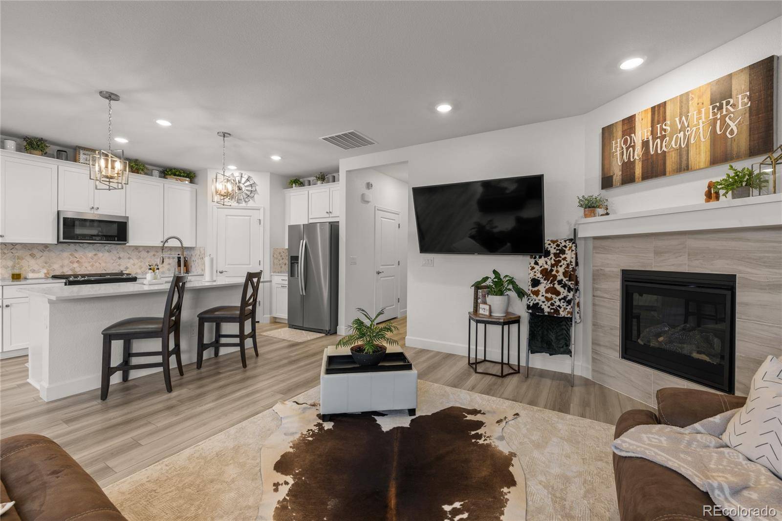 Littleton, CO 80125,8132 Mt Harvard RD