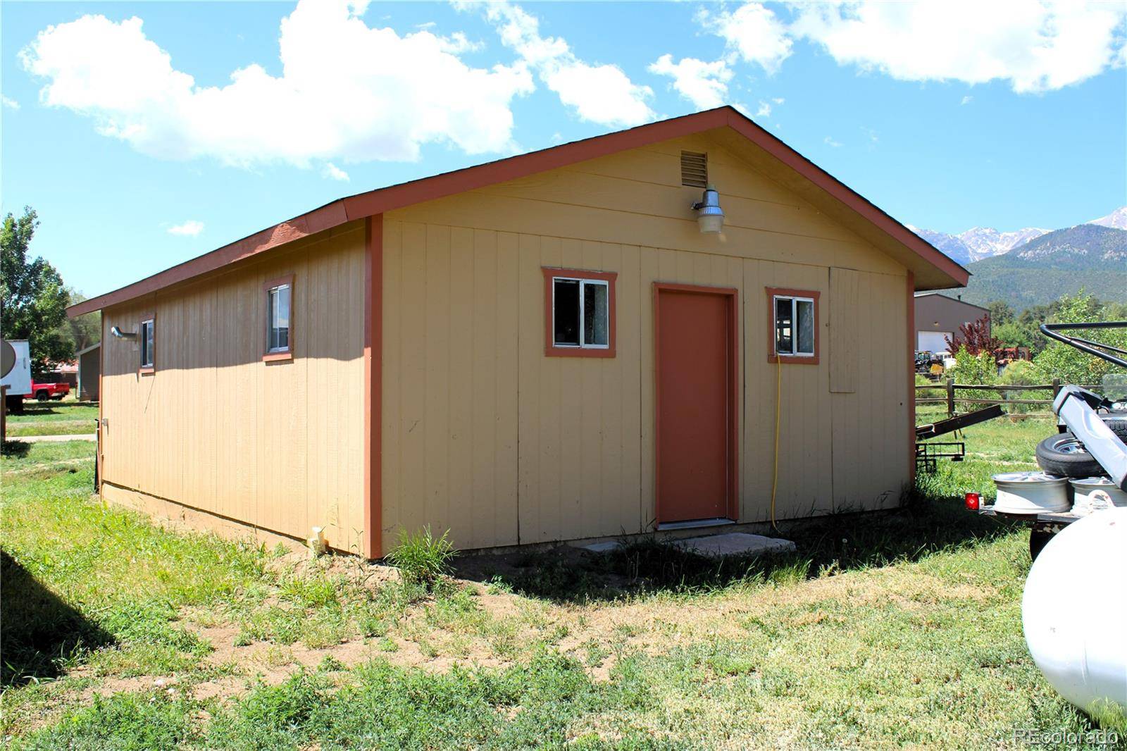 Howard, CO 81233,8180 US Highway 50