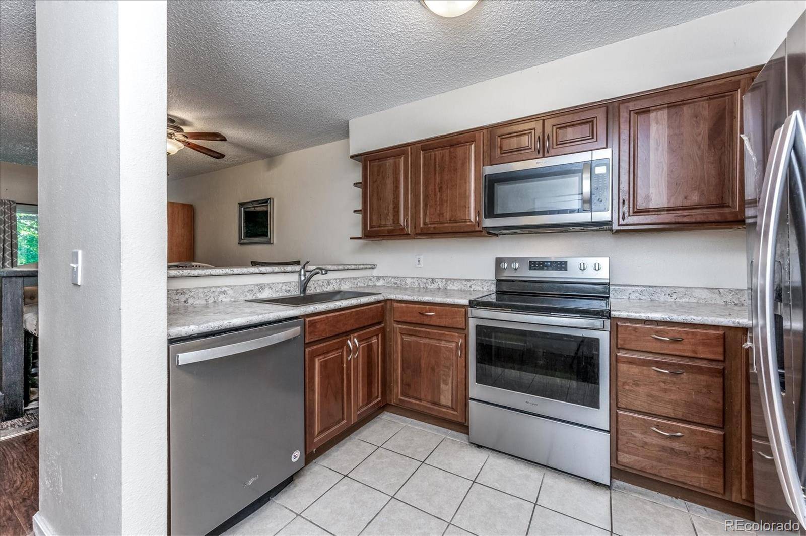 Lakewood, CO 80227,8775 W Cornell AVE #2