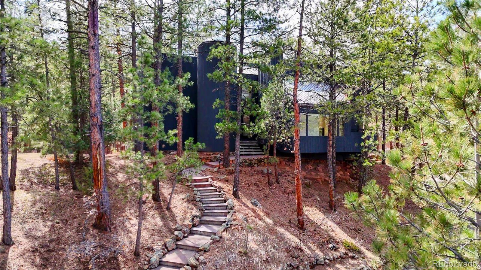 Larkspur, CO 80118,4966 Delaware DR