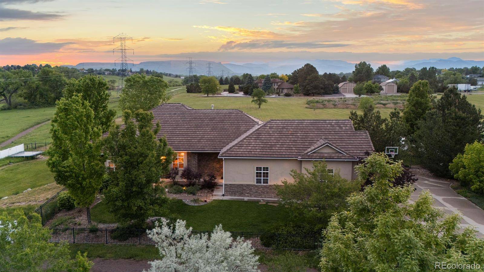 Arvada, CO 80002,5653 Yank ST