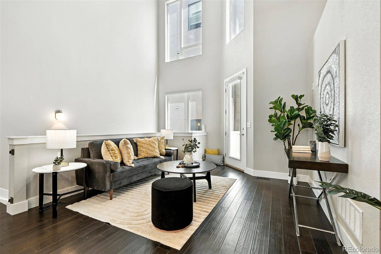 Denver, CO 80211,2733 W 28th AVE #8