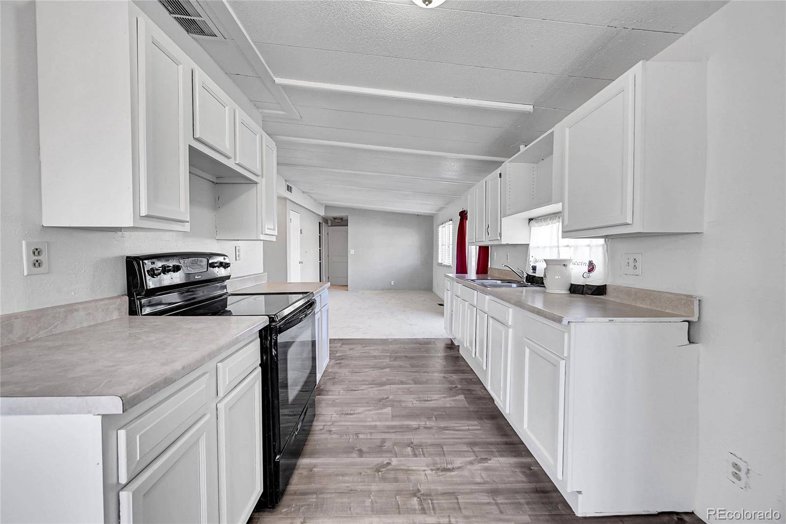 Denver, CO 80260,1801 W 92nd AVE