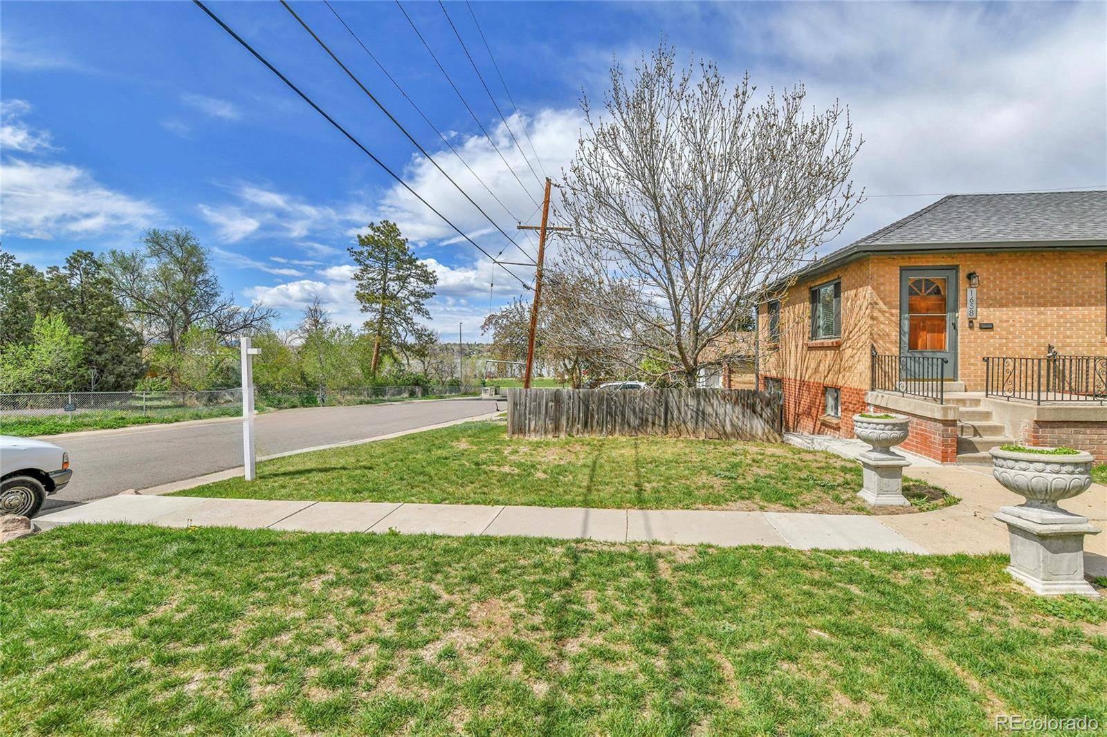 Denver, CO 80204,1658 Winona CT