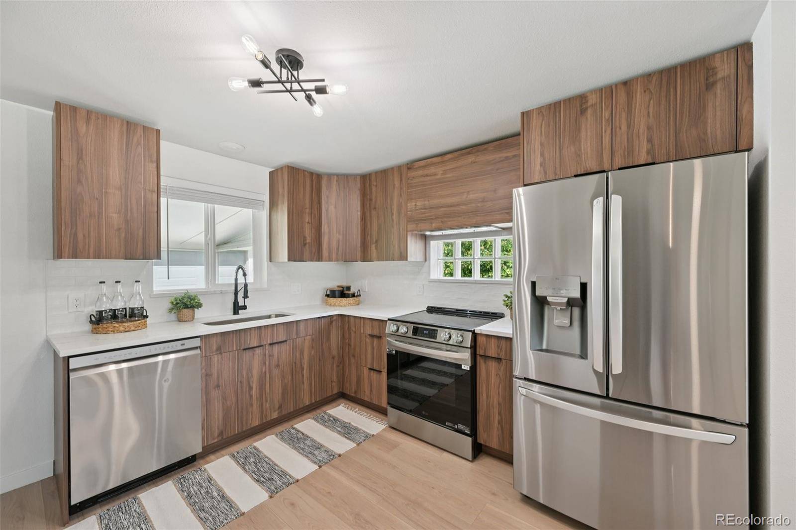 Denver, CO 80219,169 Yates ST