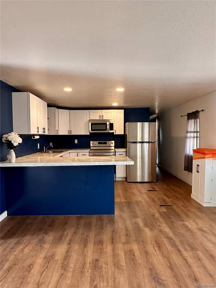 Bennett, CO 80102,575 2nd ST