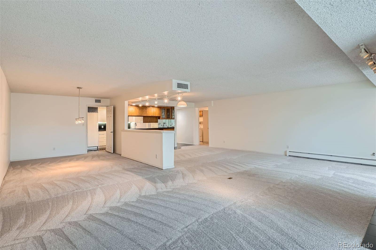 Denver, CO 80237,7000 E Quincy AVE #317