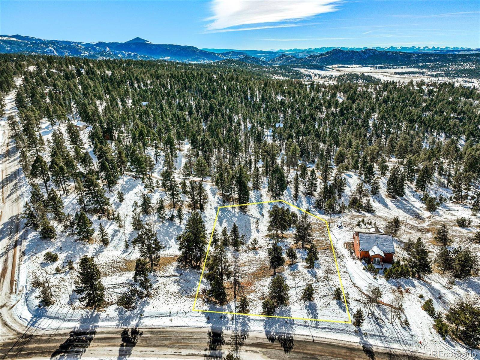 Florissant, CO 80816,876 N Mountain Estates RD