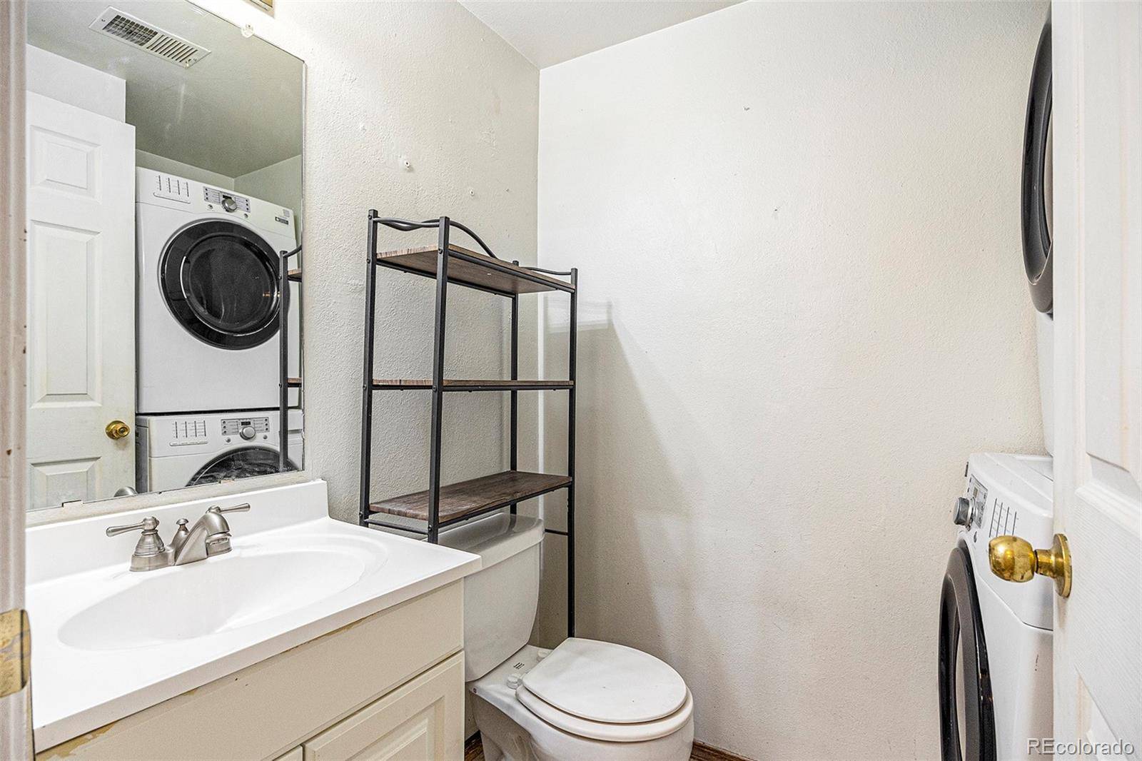 Aurora, CO 80017,1545 S Ouray CIR #B