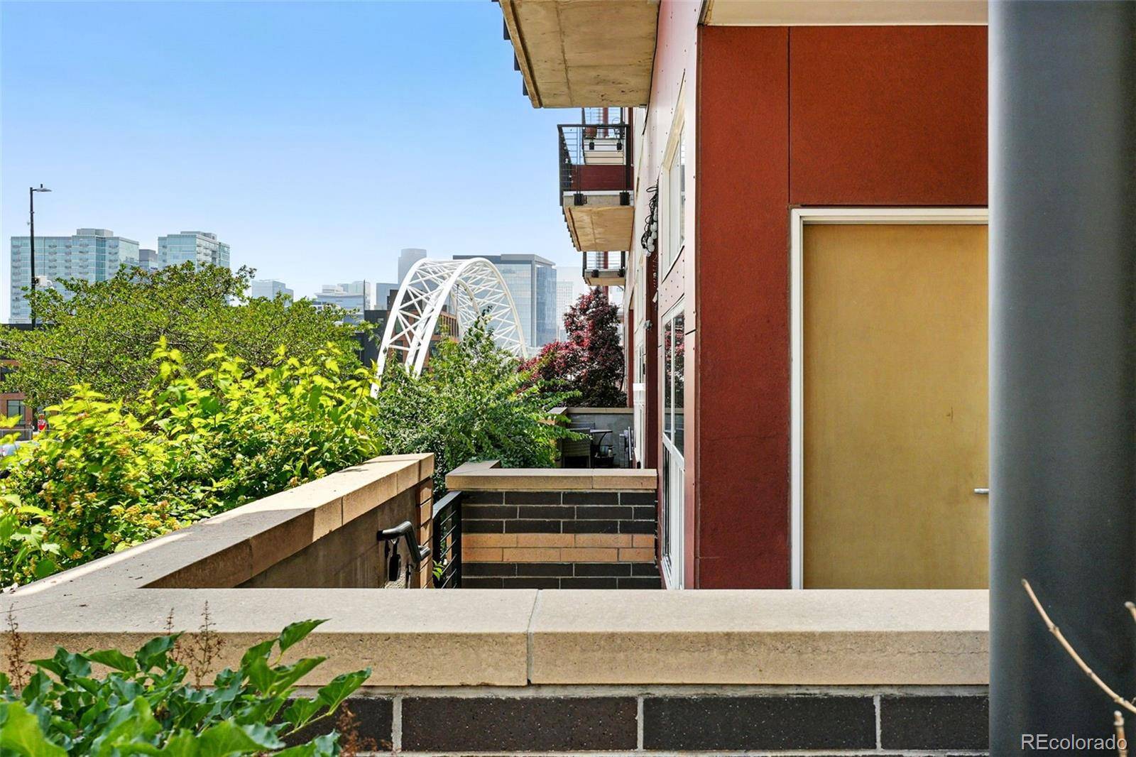 Denver, CO 80211,2518 16th ST