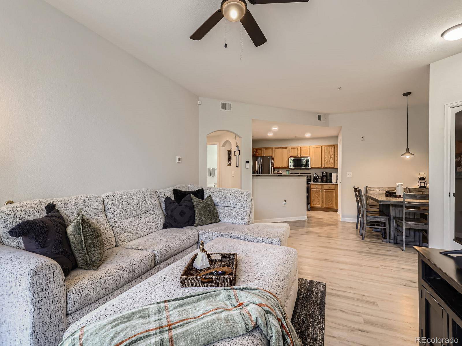 Aurora, CO 80019,5755 N Genoa WAY #14-105