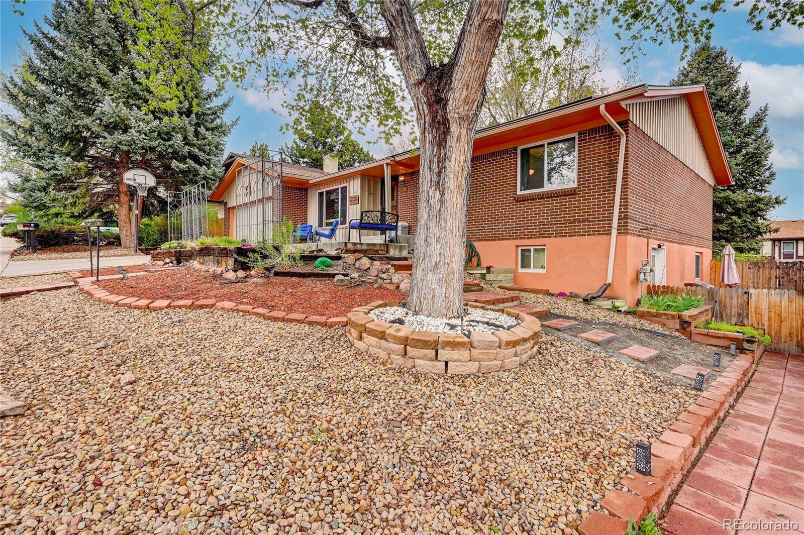 Lakewood, CO 80228,1974 S Vivian ST